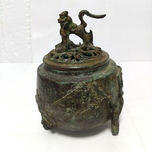 三好三治 造 香炉 高岡銅器 猟型鋳銅 鳥 雀 梅 置物 茶道具 骨董品 香道具 銅製 獅子 三足 在銘 金属工芸 銅香炉 G538