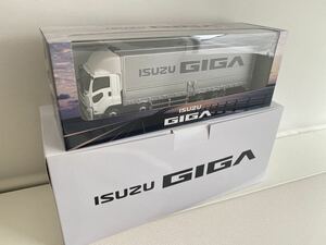 ★送料込み★ ISUZU 1/43 いすゞ GIGA ギガ Truck トラック 白 非売品 ミニカー 大型トラック