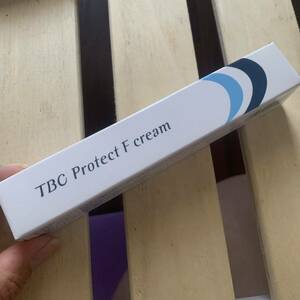 TBCプロテクトFクリーム（保湿クリーム）30g入り未使用