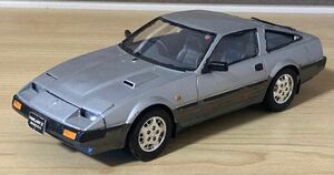 プラモデル　車　1/24 日産　フェアレディZ Z31 完成品