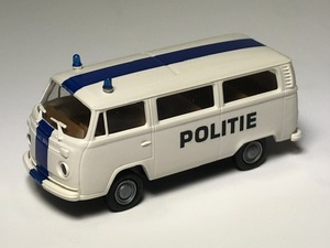 ドイツBREKINAブレキナHOサイズ限定モデル・VWT2バスPOLITIEベルギーポリスカー白/青ライン・美品/箱付