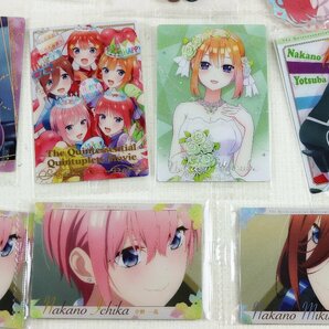 P◇中古品◇アニメグッズ 五等分の花嫁 まとめてセット アクリルキーホルダー/ラバーストラップ/カード/缶バッジ ※詳細未確認の画像6