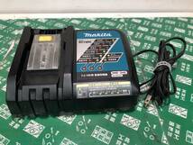 中古品 電動工具 makita マキタ インパクトドライバ/充電式ライトセット TD133D/ML184 バッテリー付.屋外作業 ITX8TT4F21E2_画像10