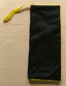 中古 マイクロファイバー傘ケース 黒／黄色 折り畳み傘袋 吸水 折りたたみ傘入れ ペットボトルカバー ハンドタオル替りにも used