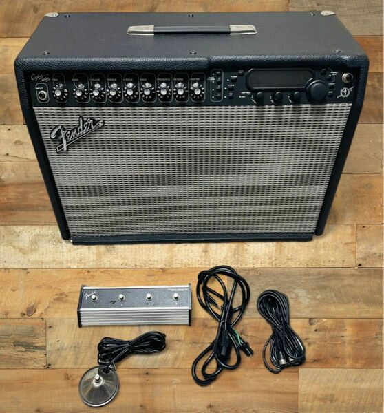 (美品) Fender Cyber Twin PR393 モデリングアンプ