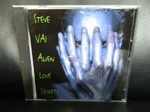 (30)　 STEVE VAI　　 / 　　ALIEN LOVE SECRETS　 　　日本盤　　　ジャケ、日本語解説 経年の汚れあり