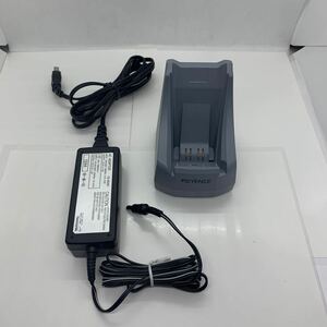 （524-18）キーエンス・KEYENCE BT-UC10U USB転送・1台充電用クレードル【中古/充電可】