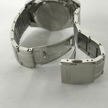 J220-I30-5722◎ SEIKO セイコー クロノグラフ 8T63-00D0 メンズ クオーツ 不動 腕時計 ラウンド_画像9