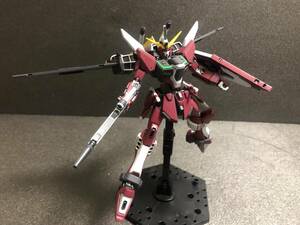 バンダイスピリッツ　1/144スケール HGCE ZGMF-X19 インフィニットジャスティスガンダム　塗装改修完成品　ガンダムSEEDフリーダム