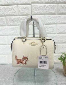 新品コーチ COACH ダンシング キトゥン プリント ショルダーCD445