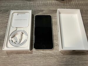 【美品】iPhone SE2 第2世代 64GB SIMフリー 箱、付属品有り　一括購入品残債なし