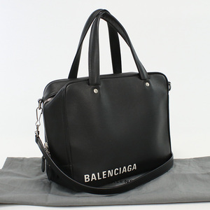 中古良品バレンシアガBALENCIAGA トライアングル スクエアS カーフ 513999 1000 ブラック系 ランク：A us-2 2WAY