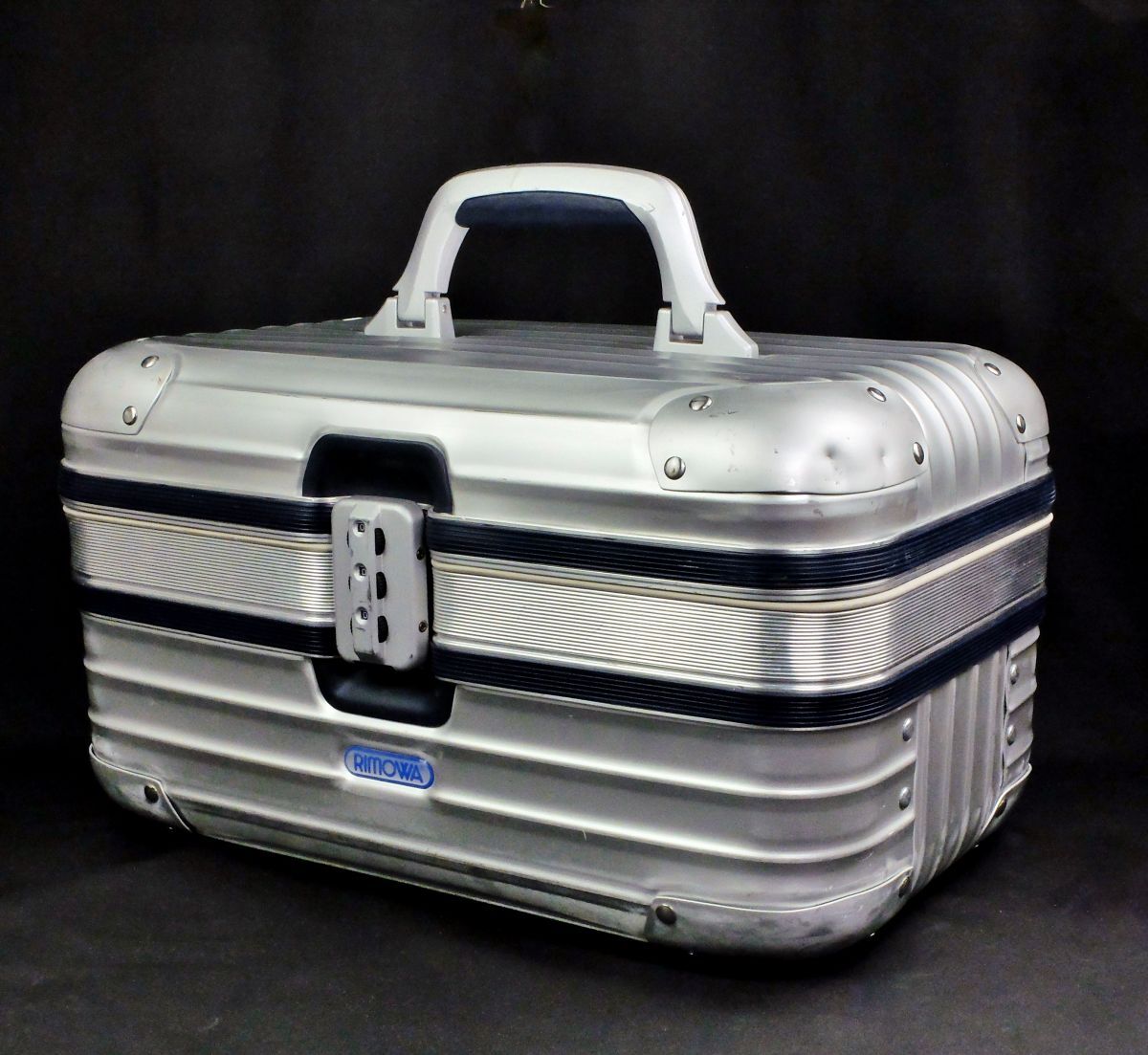 2025年最新】Yahoo!オークション -rimowa シルバーインテグラル 2025年最新】Yahoo!オークション -rimowa シルバーインテグラル