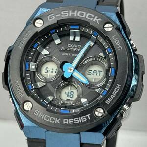 美品 G-SHOCK GST-W300G-1A2JF Gスチール/G-STEEL タフソーラー 電波受信 電波ソーラー マルチバンド6 アナデジ ブラック ブルー