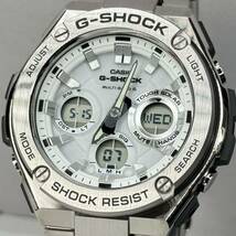 極美品 G-SHOCK GST-W110D-7AJF Gスチール/G-STEELタフソーラー 電波受信 電波ソーラー マルチバンド6 メタルバンド ホワイト アナデジ_画像1