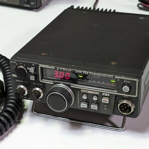 TRIO(KENWOOD) トリオ TR-8400 UHF/430MH アマチュア無線機 純正マイク/MC-34? 通電確認の画像2
