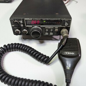 TRIO(KENWOOD) トリオ TR-8400 UHF/430MH アマチュア無線機 純正マイク/MC-34? 通電確認の画像1