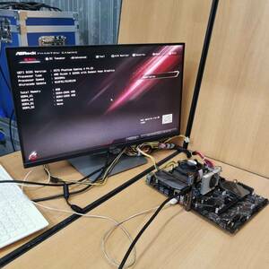 ASRock X570 phantom gaming 4/ATXマザーボード/AMD AM4 Ryzen 対応/PCパーツ 自作PC DIY 修理材料★ジャンク★現状渡し