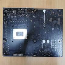 MSI MAG Z790 TOMAHAWK WIFI D5/ATXマザーボード/(LGA1700)INTEL第13世代CPU対応/PCパーツ DIY 修理材料★通電★USBとBIOS未確認 ジャンク_画像9