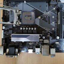 ASUS PRIME H370-A /ATXマザーボード/(LGA1151)INTEL第8,9世代CPU対応/PCパーツ 自作PC DIY 修理材料★通電,BIOS確認のみ_画像6