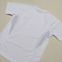 ☆AE14 スポーツ ブランド 福袋 メンズ M 半袖 Tシャツ カットソー 2点 セット まとめ 白 紺 クルーネック アシックス ヘッド_画像3