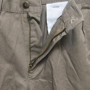 DOCKERS ドッカーズ タック入り ショートパンツ サイズ 32の画像4