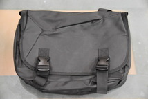 ボディバッグ 大容量 メンズ メッセンジャーバッグ 防水 ショルダーバッグ 適切なサイズ 斜めがけワンショルダーバッグ _画像1