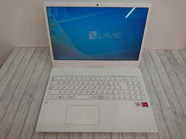 　【人気デザイン/高性能】　NEC LAVIE PC-N1510AAW 〔Athlon silver 3050U/SSD 240GB/メモリ 8GB〕　