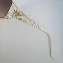 482超美品　カザール　サングラス　メガネ　眼鏡　度弱　特殊デザイン　軽量_画像5