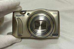 1円〜③ 美品 FUJIFILM フジフイルム コンパクトデジタルカメラ FinePix F770EXR シルバー 簡易動作確認済み