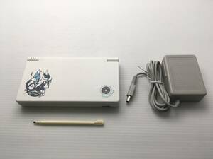 3 ◆ Nintedo ニンテンドー DSi 本体　ファイナルファンタジー クロニクル　限定モデル ◆ 動作品 / 20693