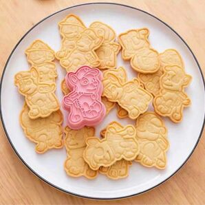 パウパトロール キャラクター　クッキー型　6個セットお菓子作り　型抜き
