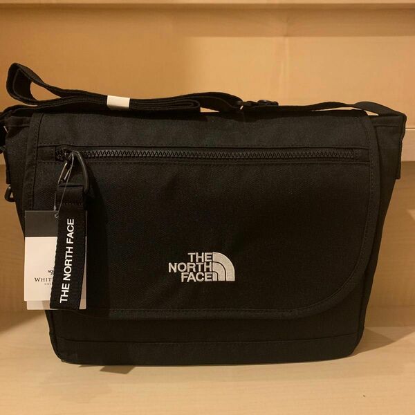 THE NORTH FACE ザノースフェイス ショルダーバッグ 2wayメッセンジャーバッグ MESSENGER BAG M