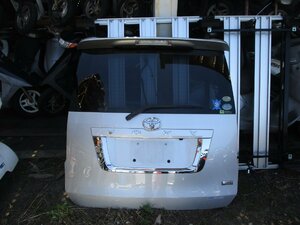 【中古】　TOYOTA　VOXY　DBA-ZRR70W　リアゲート　バックドア　トランク　トヨタ　ヴォクシー　引取り限定