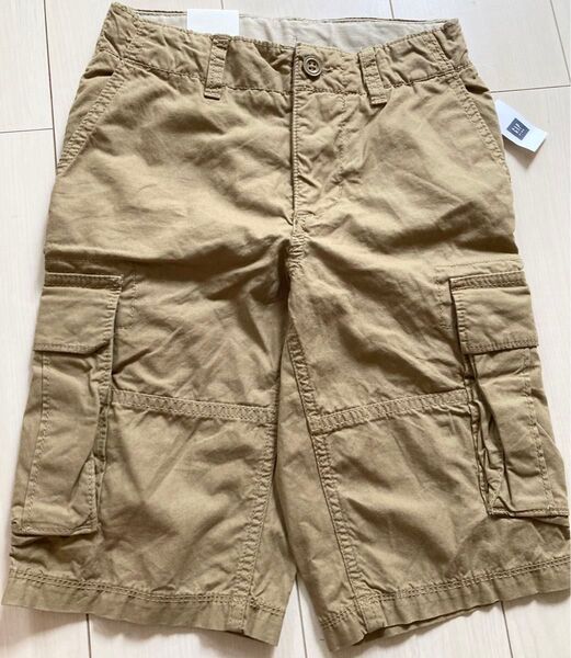 未使用 GAP ショートパンツ ハーフパンツ カーゴパンツ ベージュ 130cm
