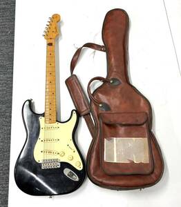 R642-W11-876 FENDER フェンダー STRATOCASTER ストラトキャスター エレキギター ブラック 全長約101cm 楽器 弦楽器 ケース付き③