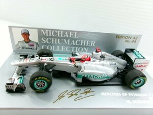 ミニチャンプス 1/43 メルセデス GP ペトロナス F1 チーム MGP W02 #7 2011 M.シューマッハ (8179-584)