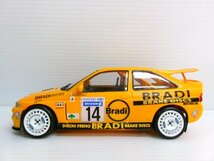 タミヤ 1/24 フォード エスコート BRADI #14 スウェーデン 1996 仕様 プラモデル 完成品 (4122-440)_画像4