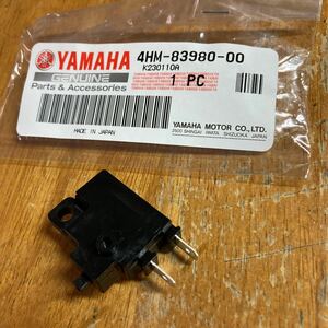 ヤマハ フロント　ブレーキ　スイッチ 4HM-83980-00 3FV-83980-00 新品　XJR400　他