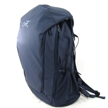 美品 ARC'TERYX アークテリクス バックパック Mantis30 X000006705 マンティス30 リュック トレッキング 30L ネイビー 61000560_画像2