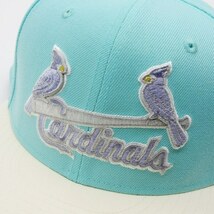 美品 New Era ニューエラ ベースボールキャップ 59FIFTY St.Louis Cardinals BUSCH STADIUM BLUE TINT/CHROME 7.5 28007691_画像9