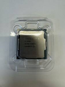 【中古】CPU Intel core i 3 8100