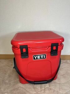 YETI Roadie 24　ローディ24 レスキュー　レッド　