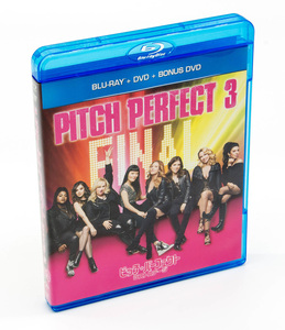 ピッチ・パーフェクト ラストステージ Pitch Perfect 3 Blu-ray + DVD アナ・ケンドリック レベル・ウィルソン 中古 セル版