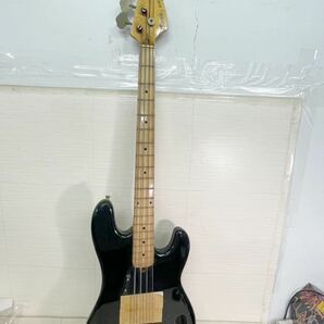 [ML10785-1]1円〜ジャンク！FENDER ELECTRIC BASS エレキギター の画像1