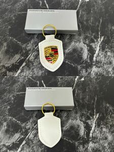 PORSCHE Porsche брелок для ключа белый Porsche кольцо для ключей белый человек структура кожа 