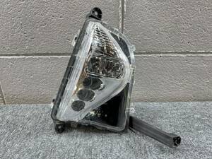 R60523 プリウス ZVW 50前期 純正 フォグランプ 右 LED KOITO 47-83 81210-47030 取り付け破損無し