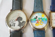 F975 Disney/ディズニー MICKEY MOUSE/ミッキーマウス 腕時計 懐中時計 8点セット アクセサリー 大量 まとめて おまとめ まとめ売り 不動品_画像2