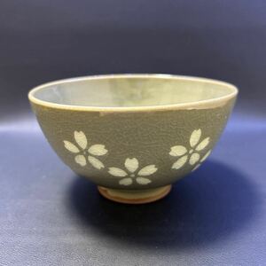 H20-15 茶道具 茶碗 【高田焼　桜絵茶碗】サイズ:直径12cm、高さ7cm 箱無し