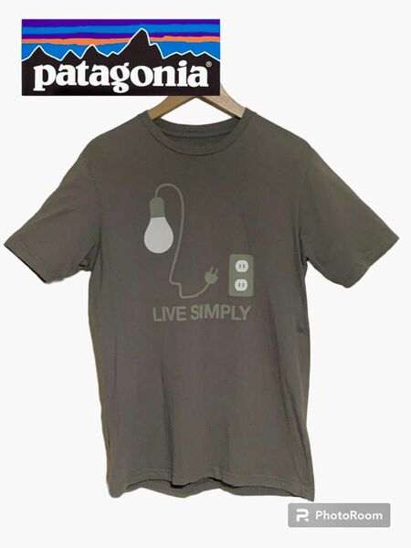 【パタゴニア】　patagonia Tシャツ LIVE SIMPLY グレー　USＳサイズ